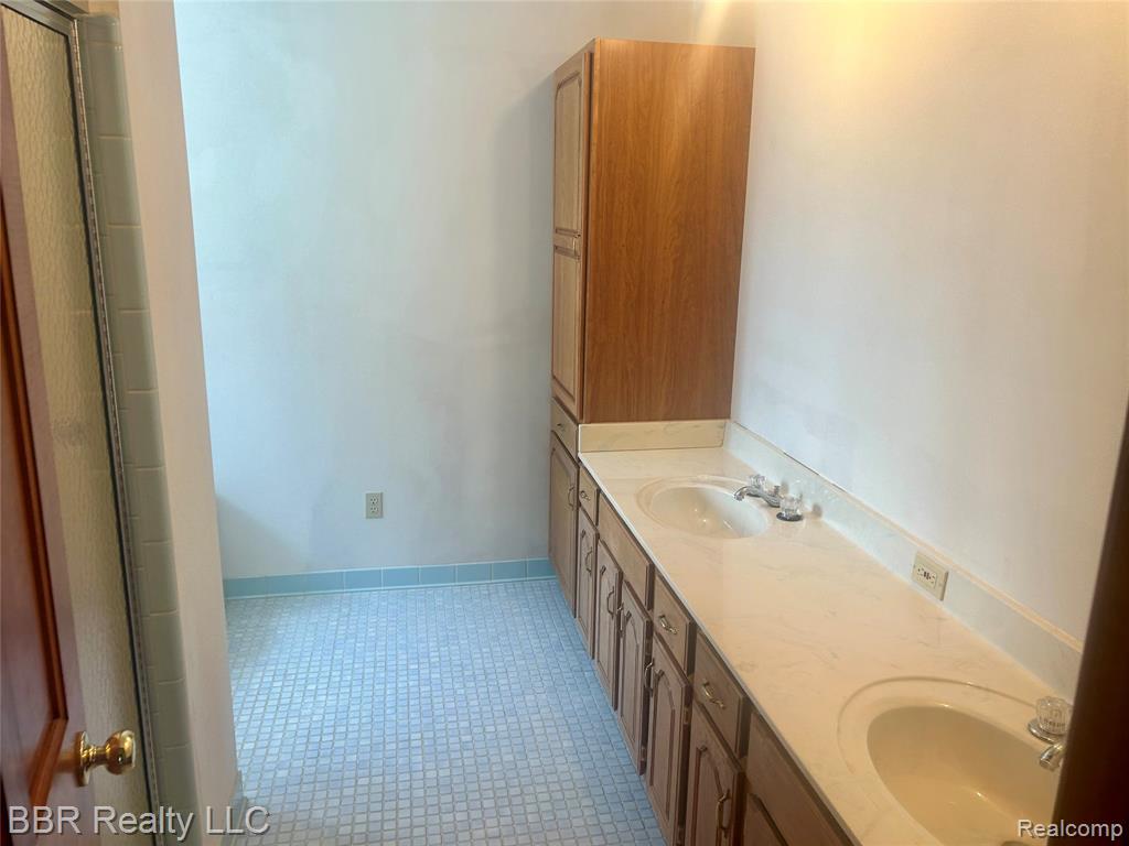 30620 Bayview Property Photo 18