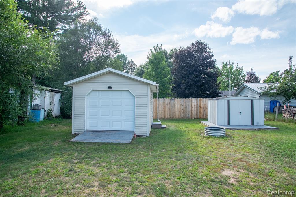5110 Lucinda Drive Property Photo 19