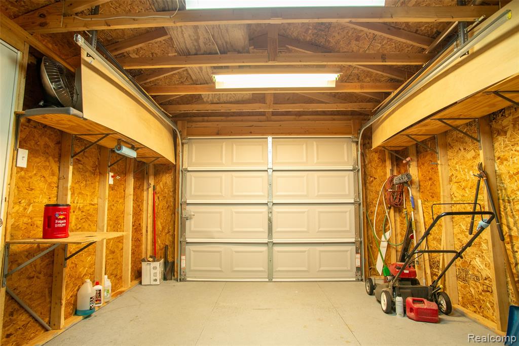 5110 Lucinda Drive Property Photo 24