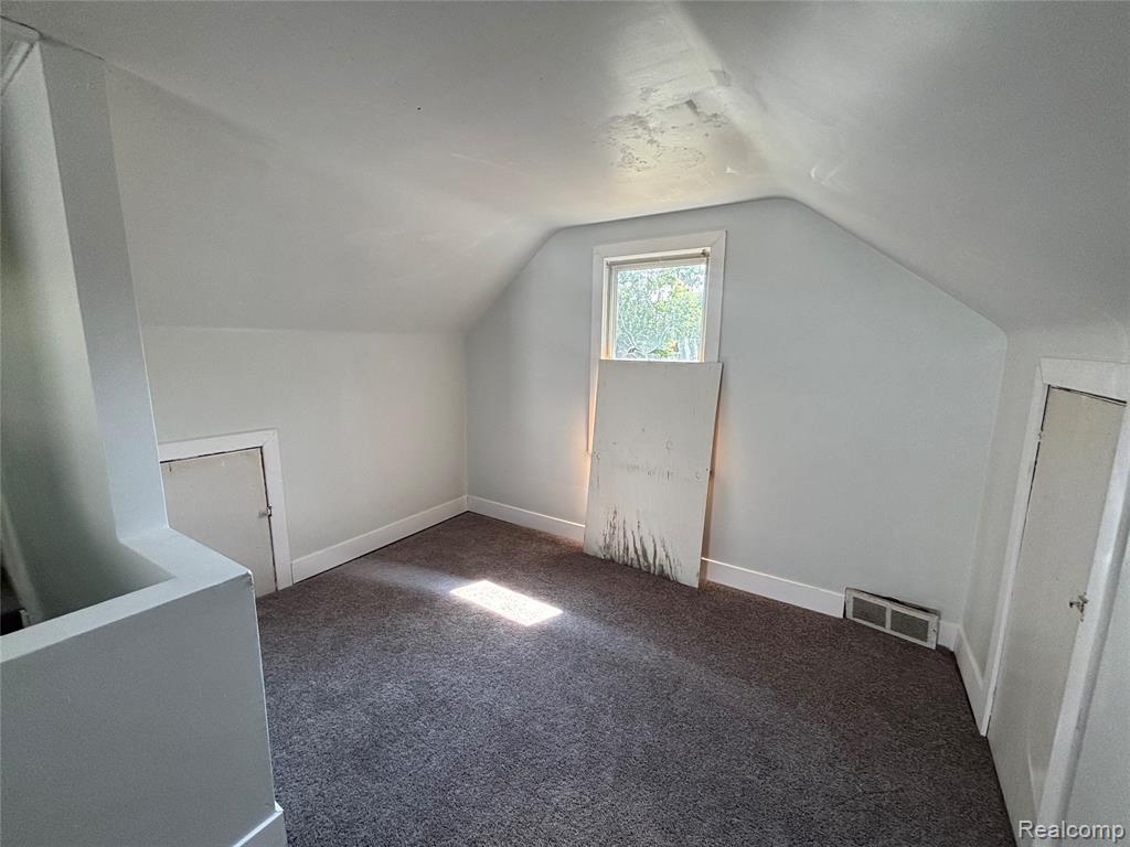 18970 Annchester Road Property Photo 17