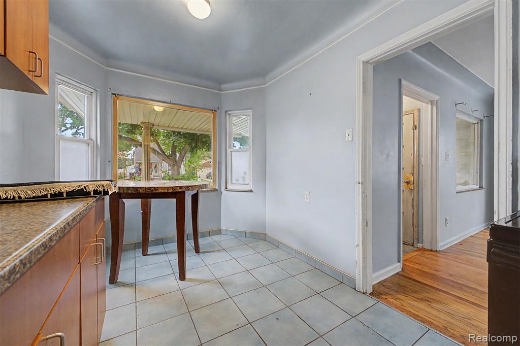 7320 Orchard Avenue Property Photo 12