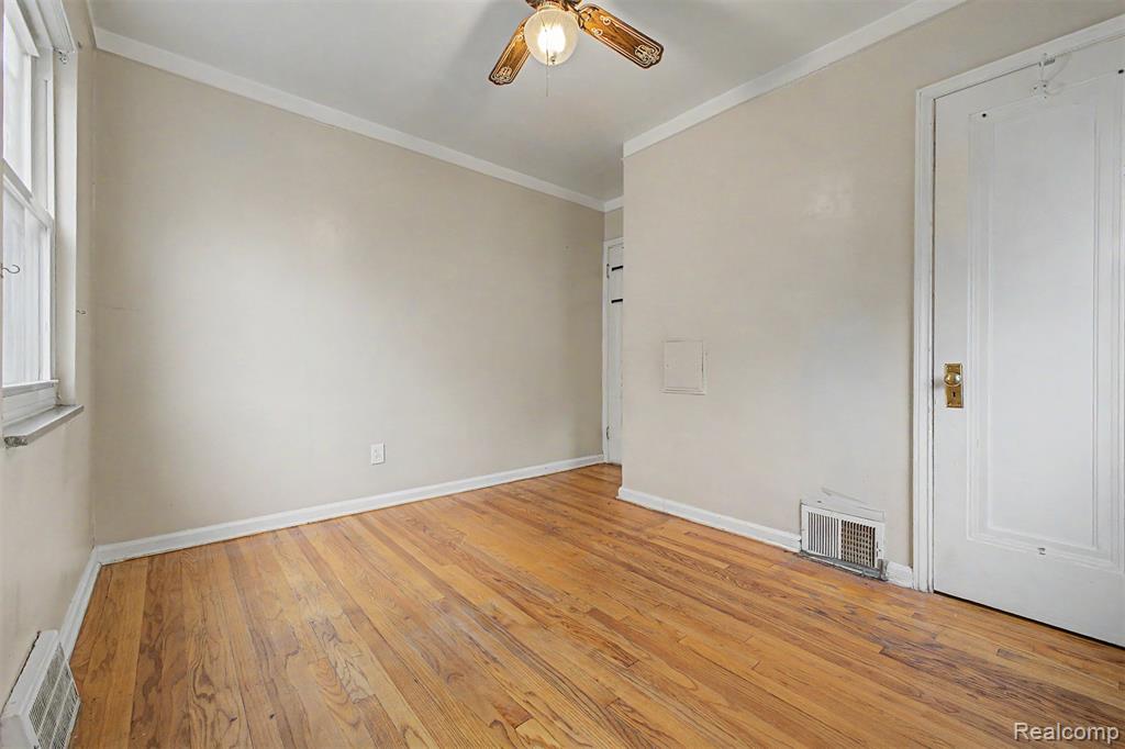 7320 Orchard Avenue Property Photo 23