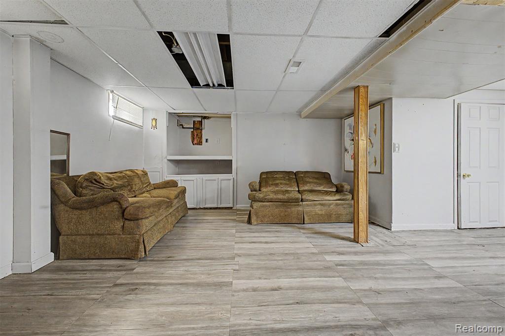 7320 Orchard Avenue Property Photo 27