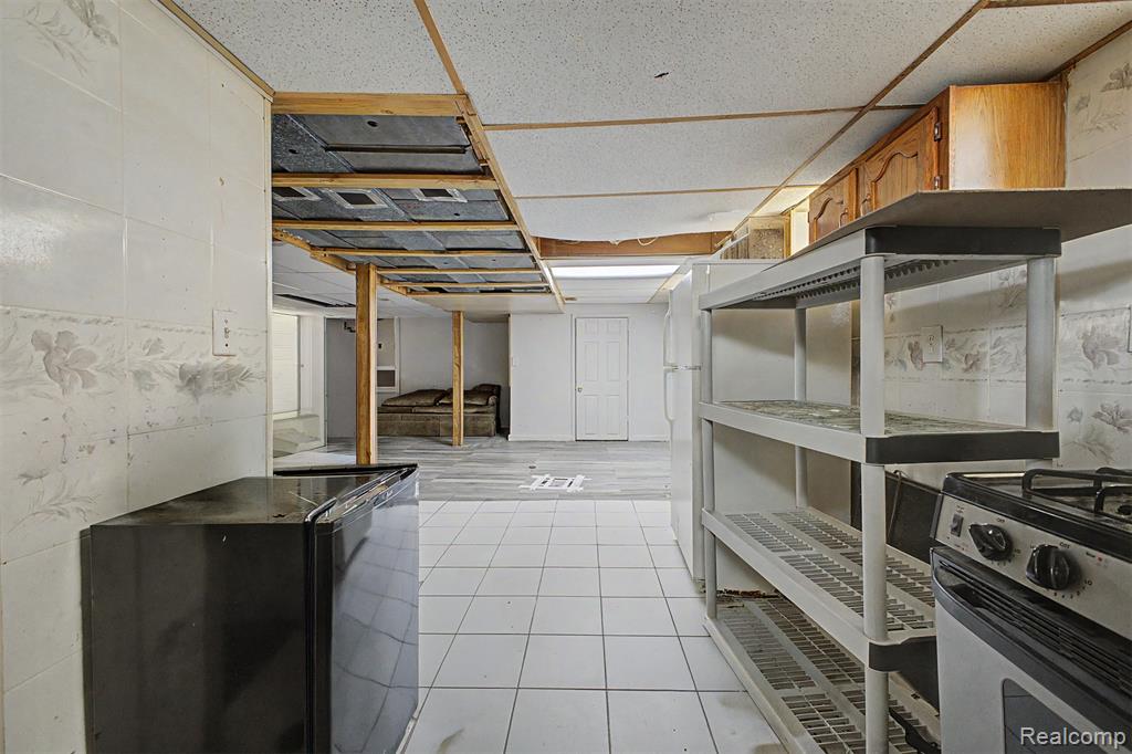 7320 Orchard Avenue Property Photo 30