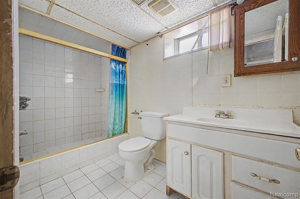7320 Orchard Avenue Property Photo 31