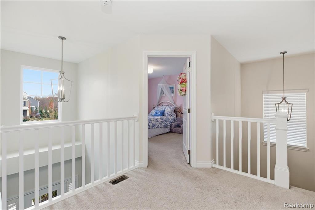 283 Westbrooke Drive Property Photo 41
