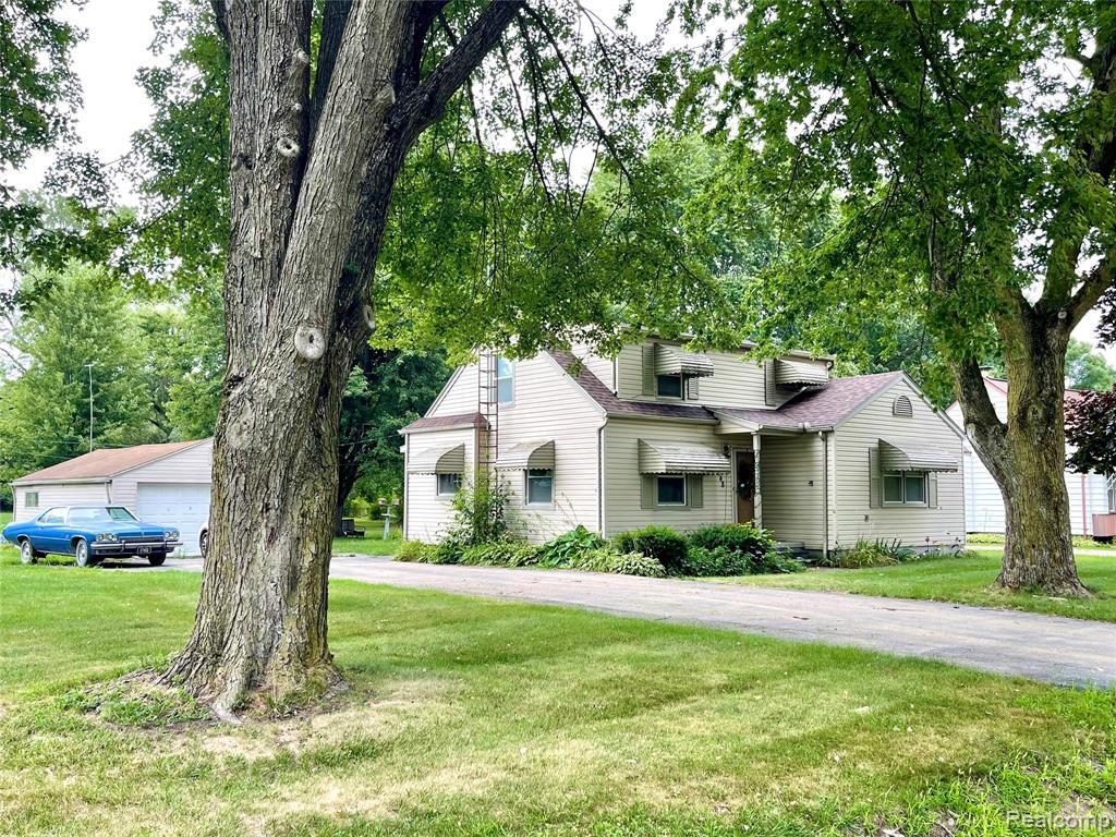47048 Ayres Avenue Property Photo 1