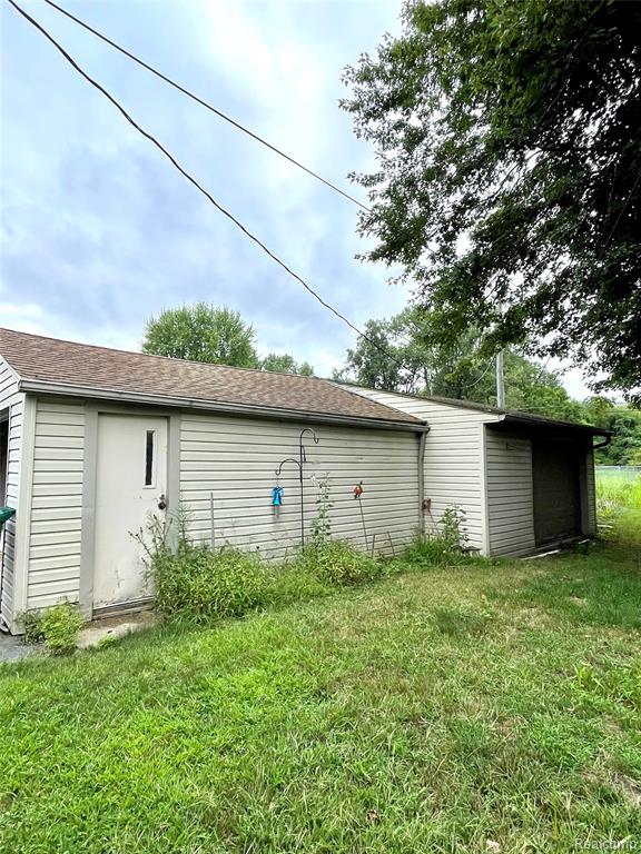 47048 Ayres Avenue Property Photo 15