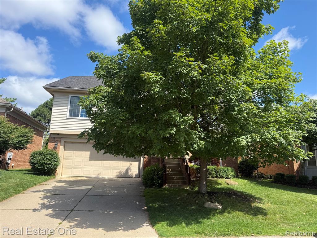 3068 Bridlewood Drive Property Photo 1