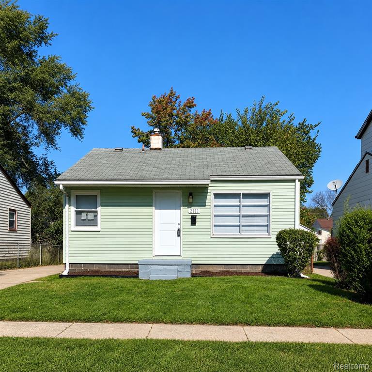 2111 Otis Avenue Property Photo 1