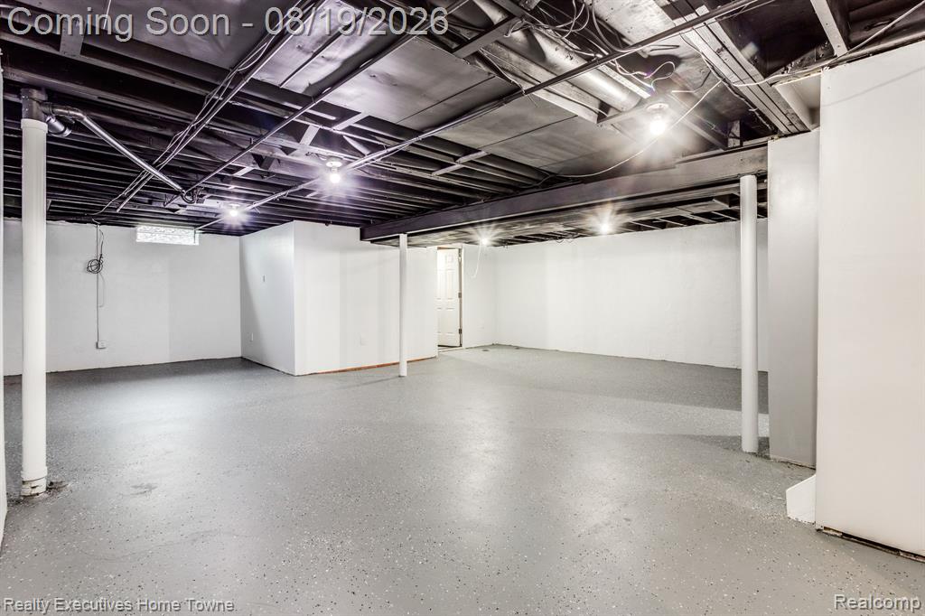 2448 Oakcrest Road Property Photo 22