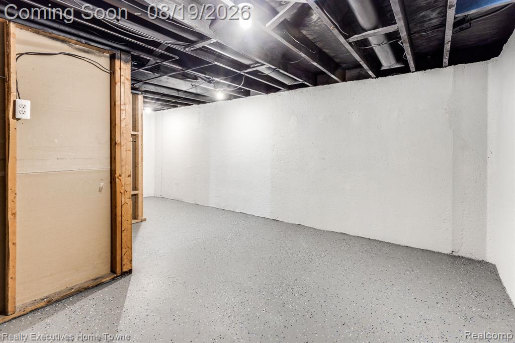 2448 Oakcrest Road Property Photo 28