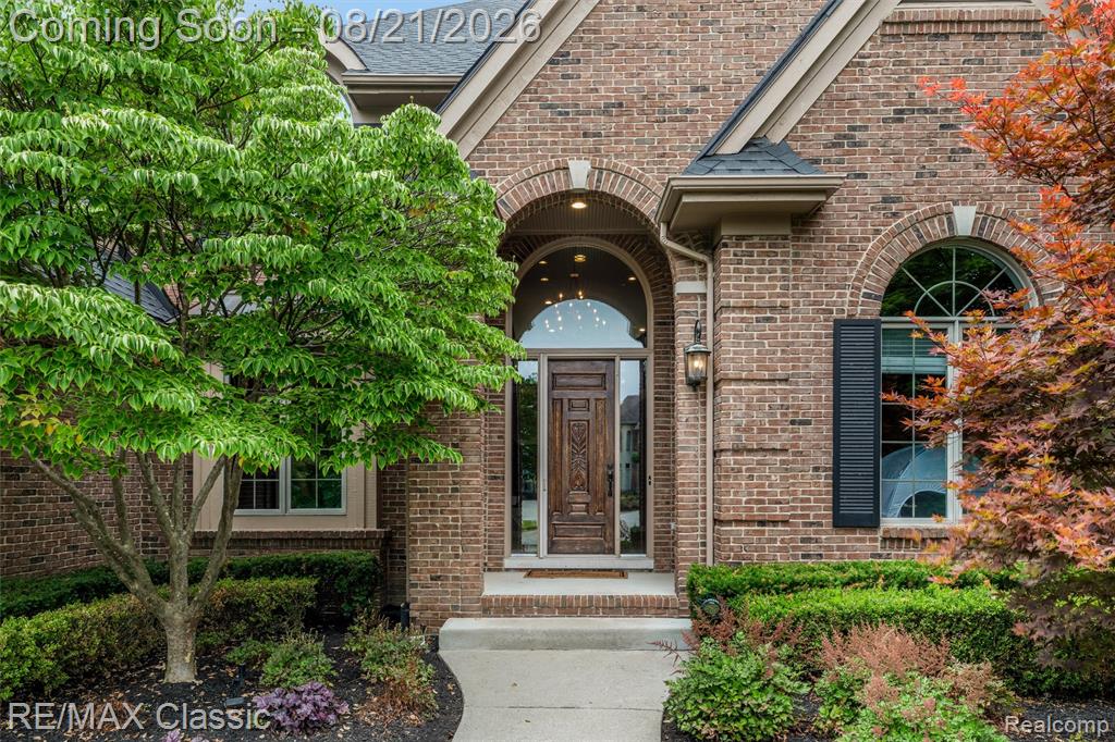 18133 Mission Point Property Photo 8