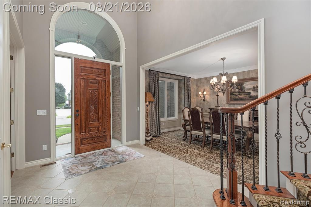 18133 Mission Point Property Photo 9
