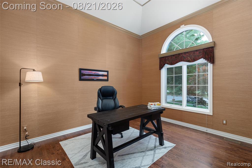 18133 Mission Point Property Photo 13