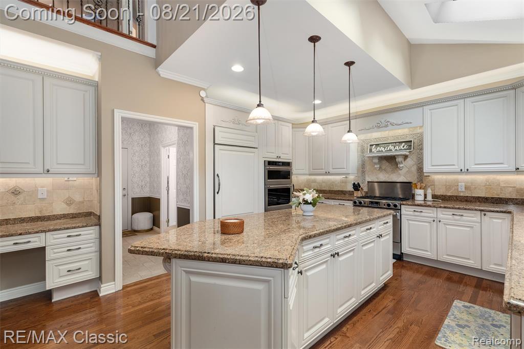 18133 Mission Point Property Photo 30