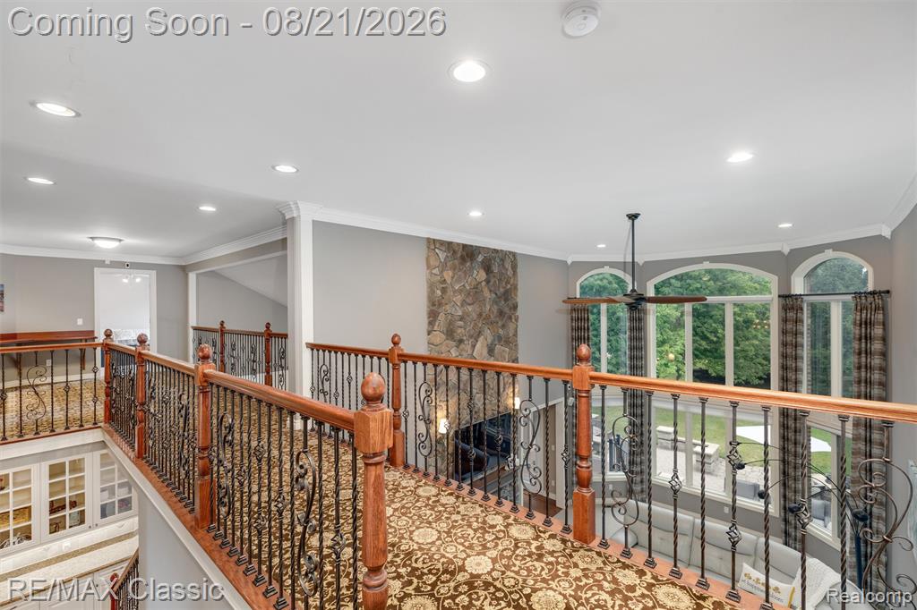 18133 Mission Point Property Photo 44