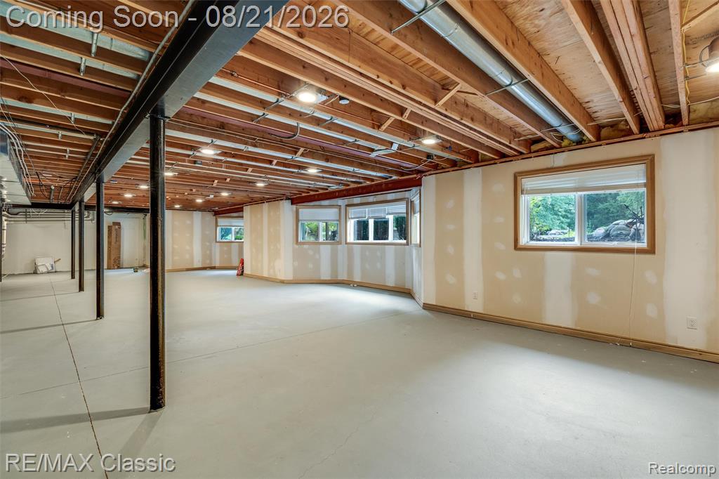 18133 Mission Point Property Photo 59