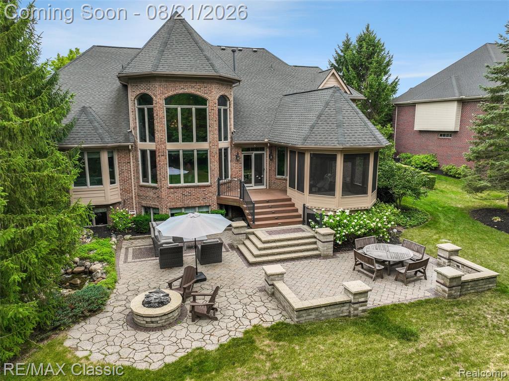 18133 Mission Point Property Photo 64