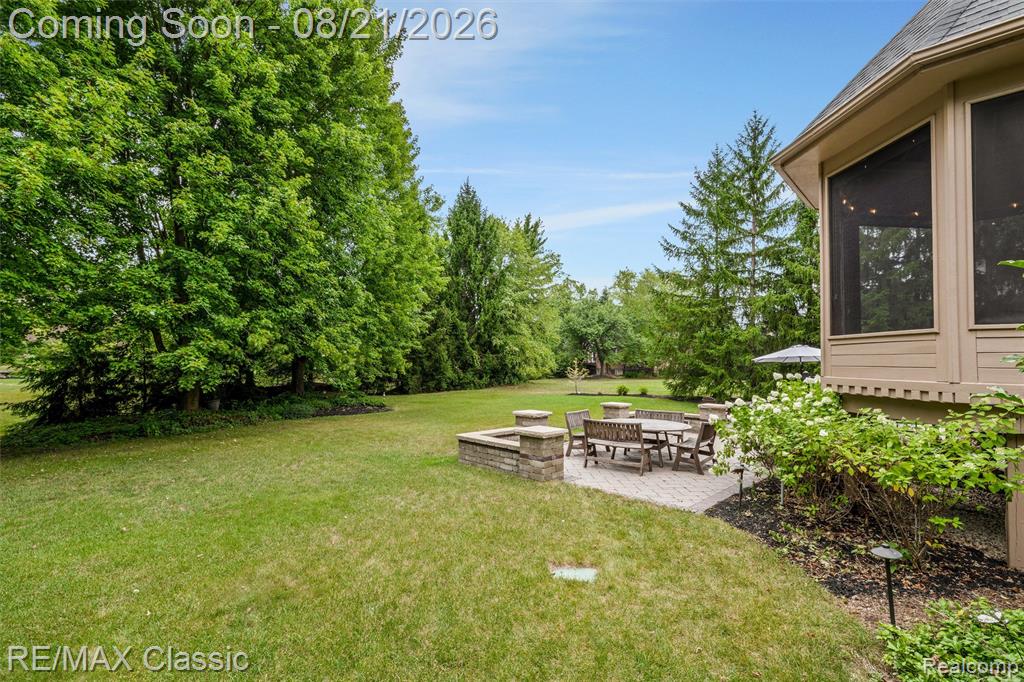 18133 Mission Point Property Photo 75