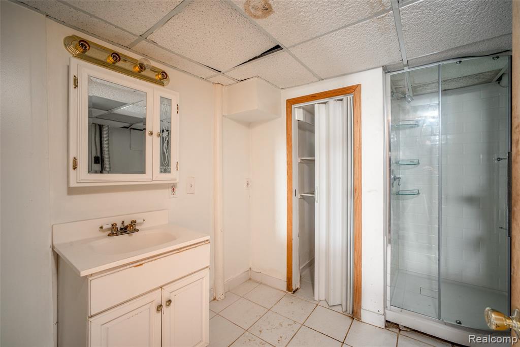 16786 Sprenger Avenue Property Photo 25