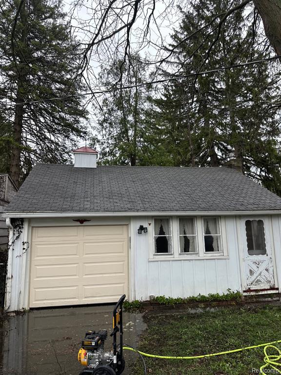 228 Borland Court Property Photo 14