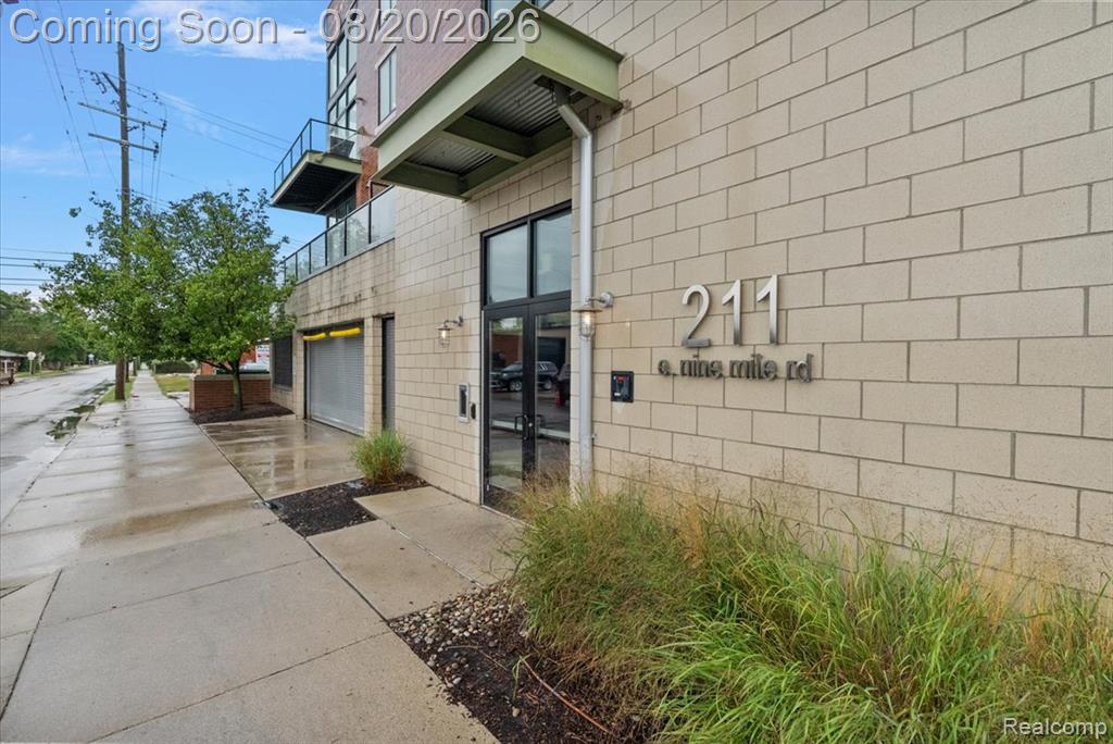 211 E 9 Mile Road Property Photo 2