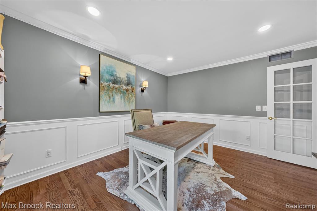 27261 Apple Tree Lane Property Photo 9