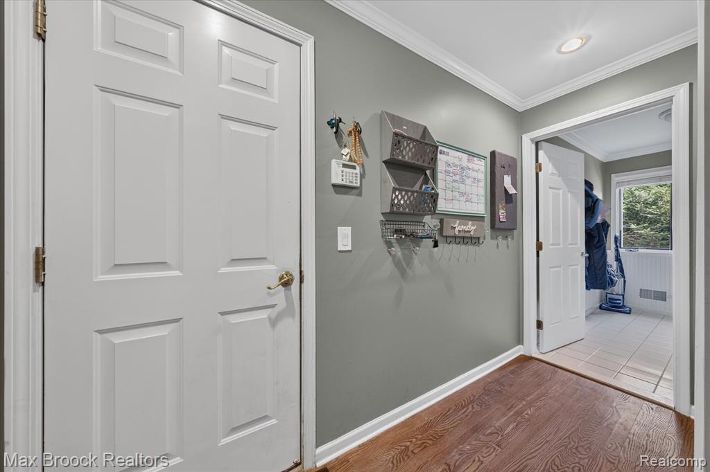27261 Apple Tree Lane Property Photo 23