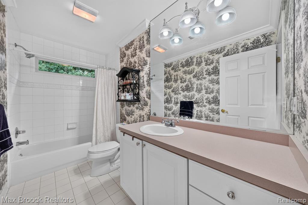 27261 Apple Tree Lane Property Photo 37