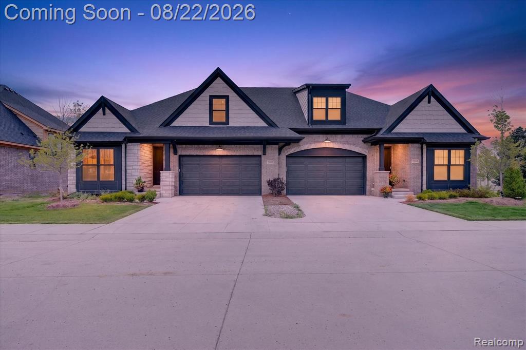 2020 Breckenridge Court Property Photo 1