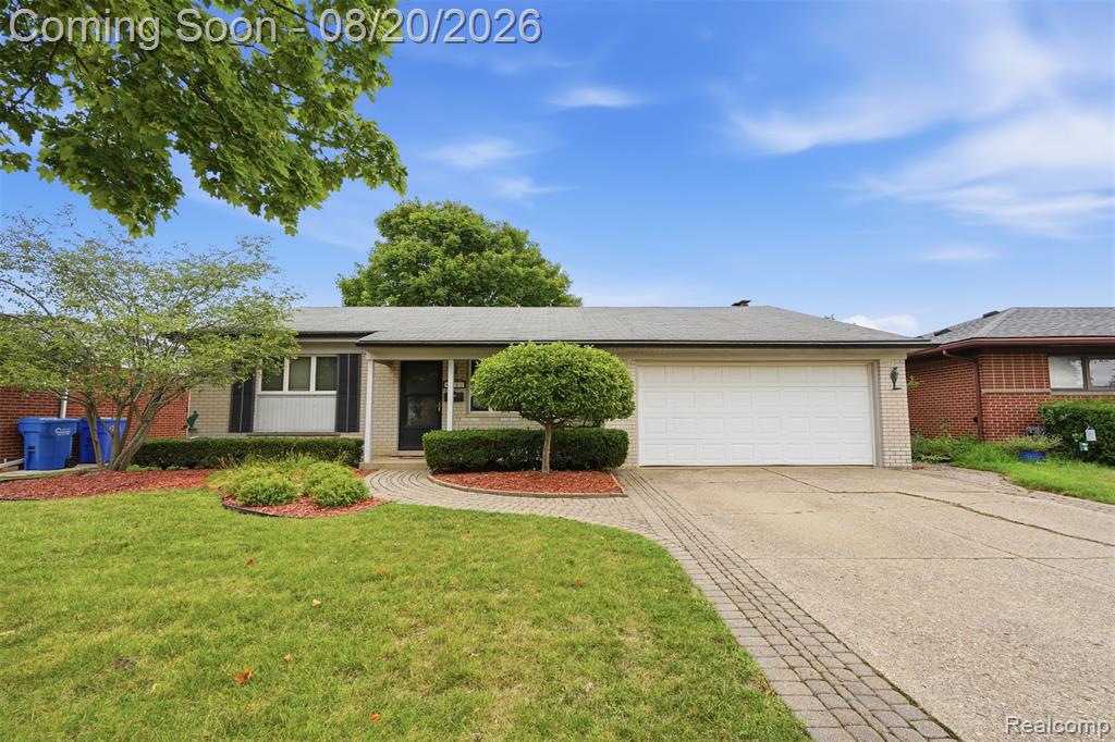 4427 Burssens Drive Property Photo 1