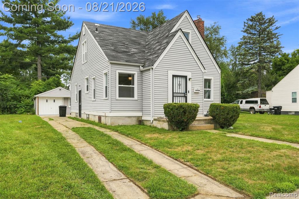 18909 Huntington Road Property Photo 2