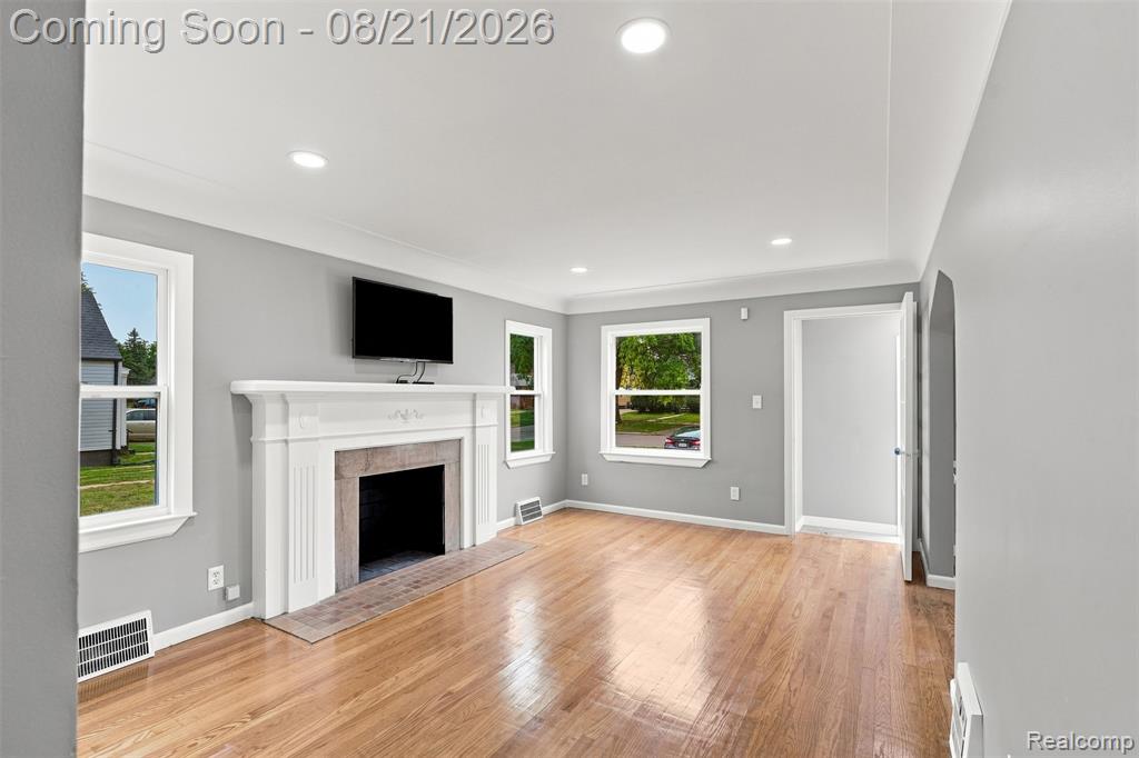 18909 Huntington Road Property Photo 3