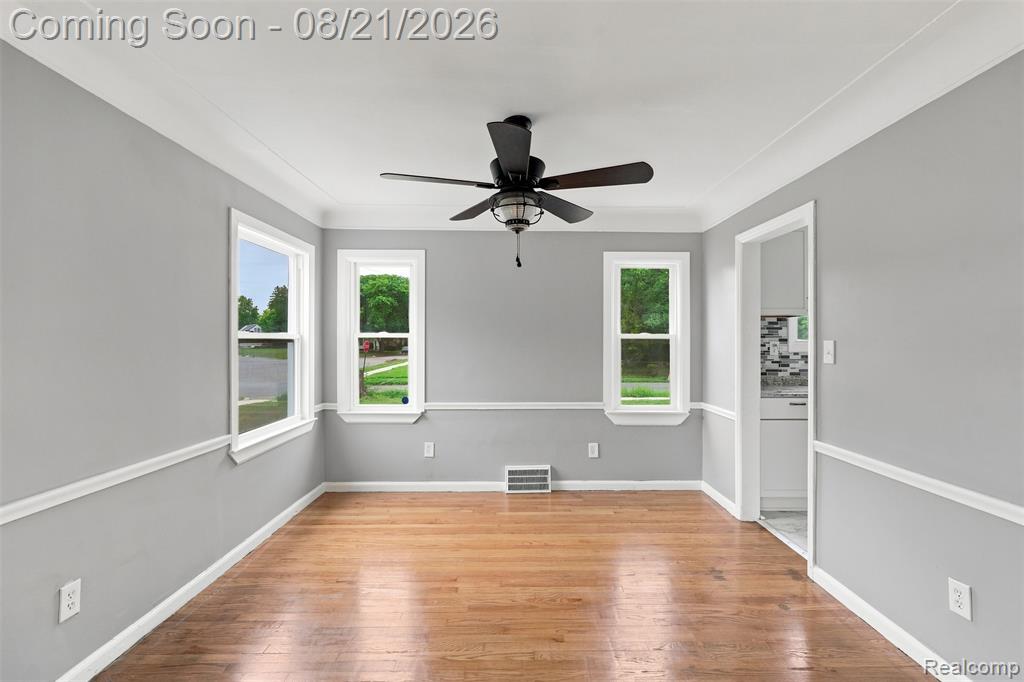18909 Huntington Road Property Photo 7