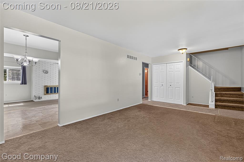 3740 Horseshoe Drive Property Photo 5