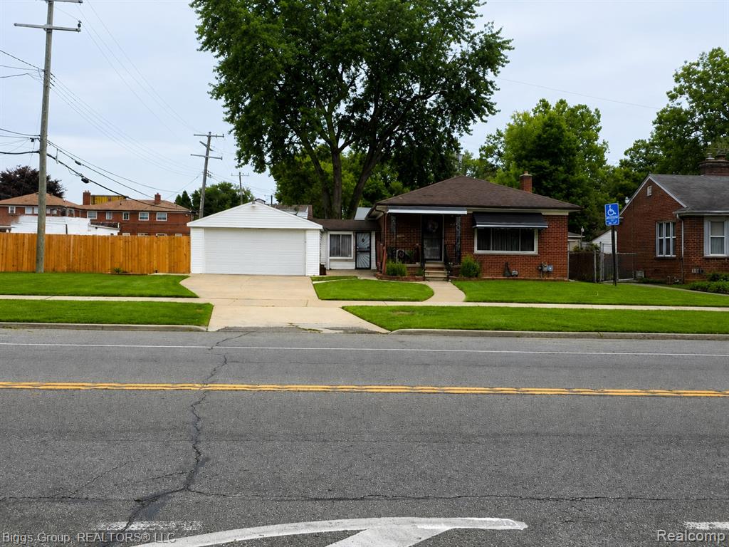 11414 Burt Road Property Photo 1