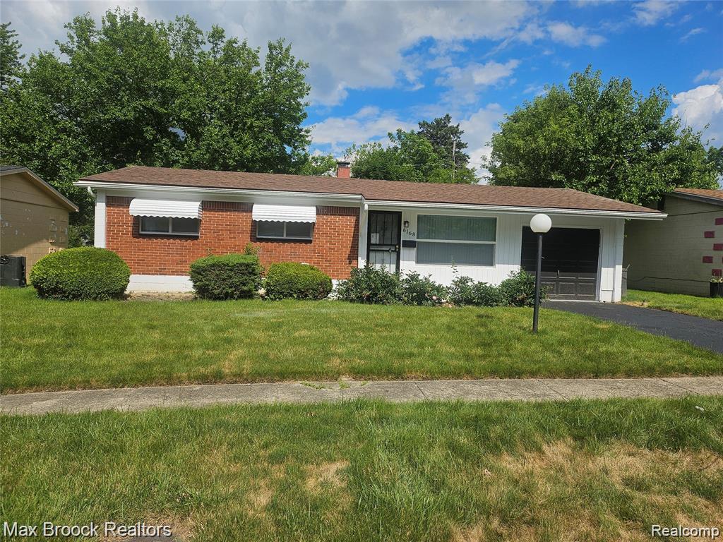 6168 Magnolia Property Photo 1