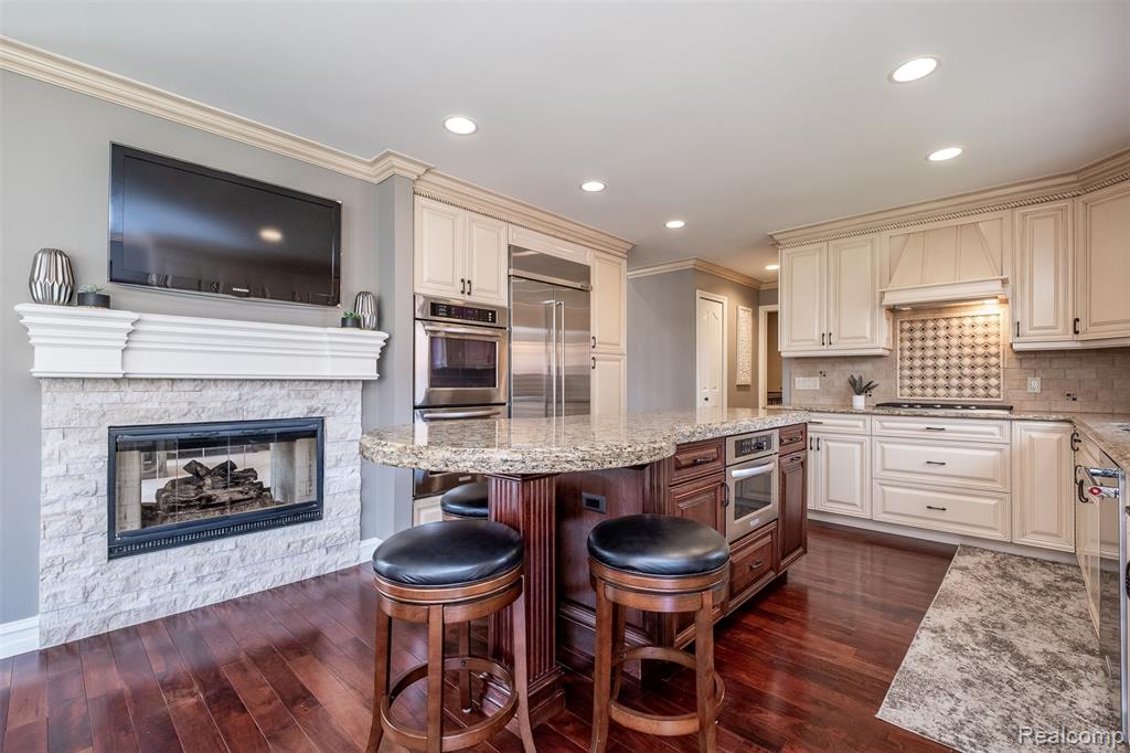 53588 Oak Grove Property Photo 15