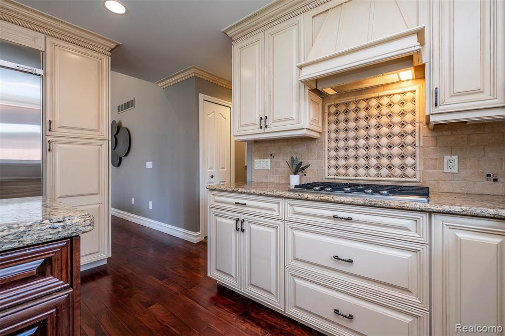 53588 Oak Grove Property Photo 19