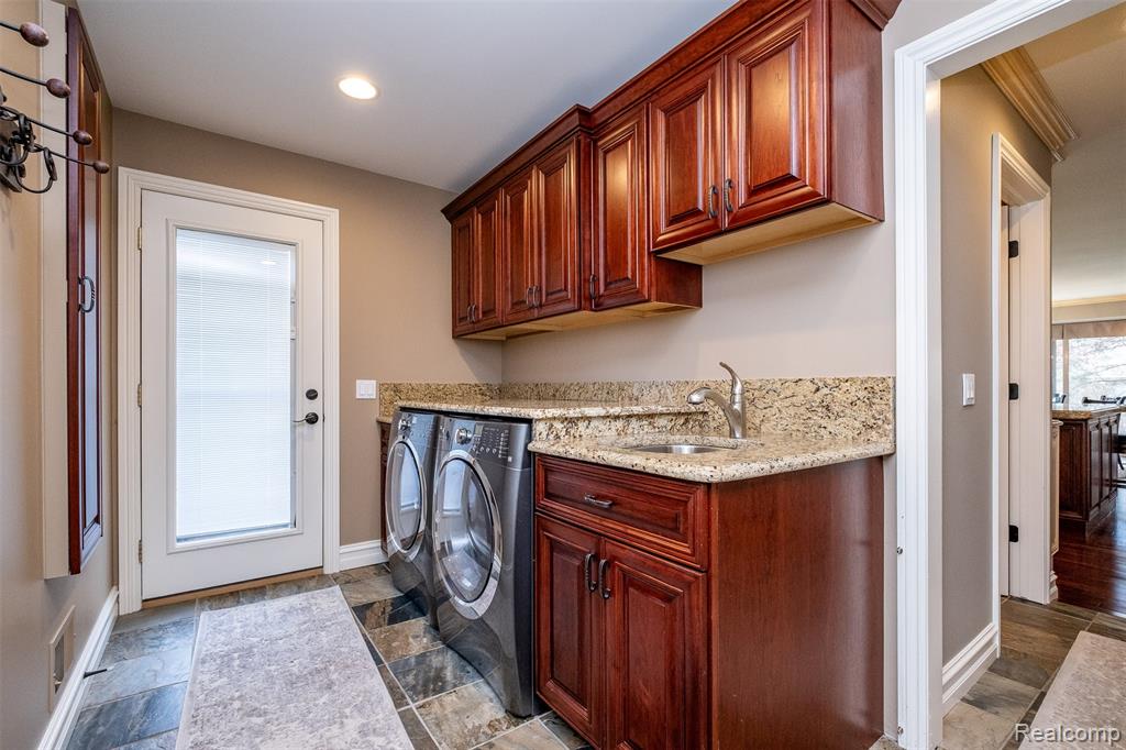 53588 Oak Grove Property Photo 22