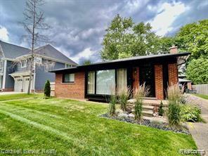 1611 HAZEL Street Property Photo 1