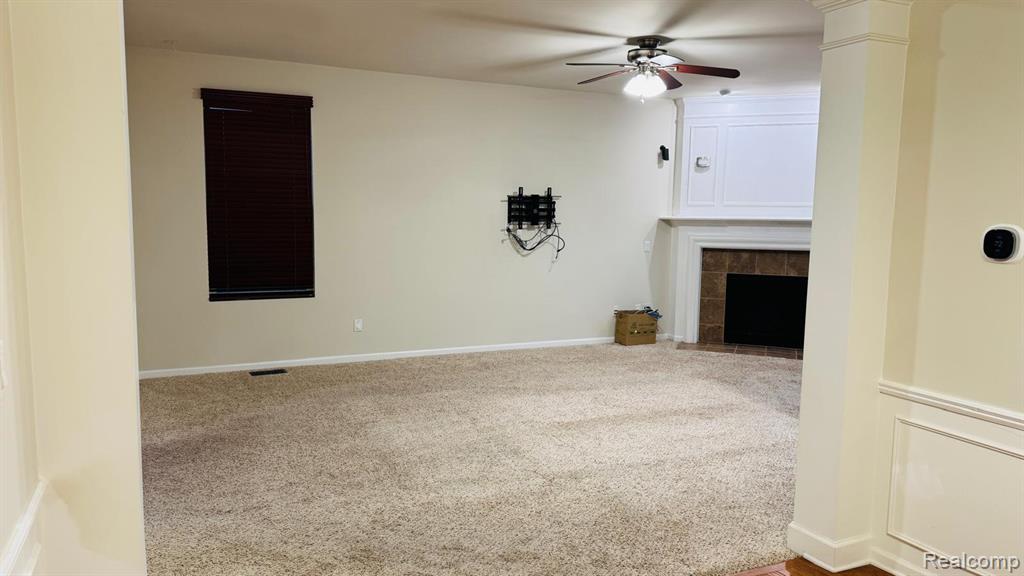 44867 Stockton Drive Property Photo 2