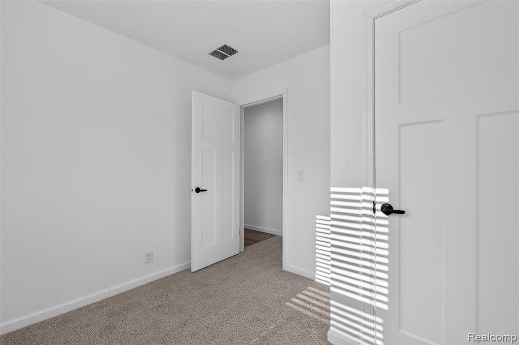11076 Maxwell Avenue Property Photo 32