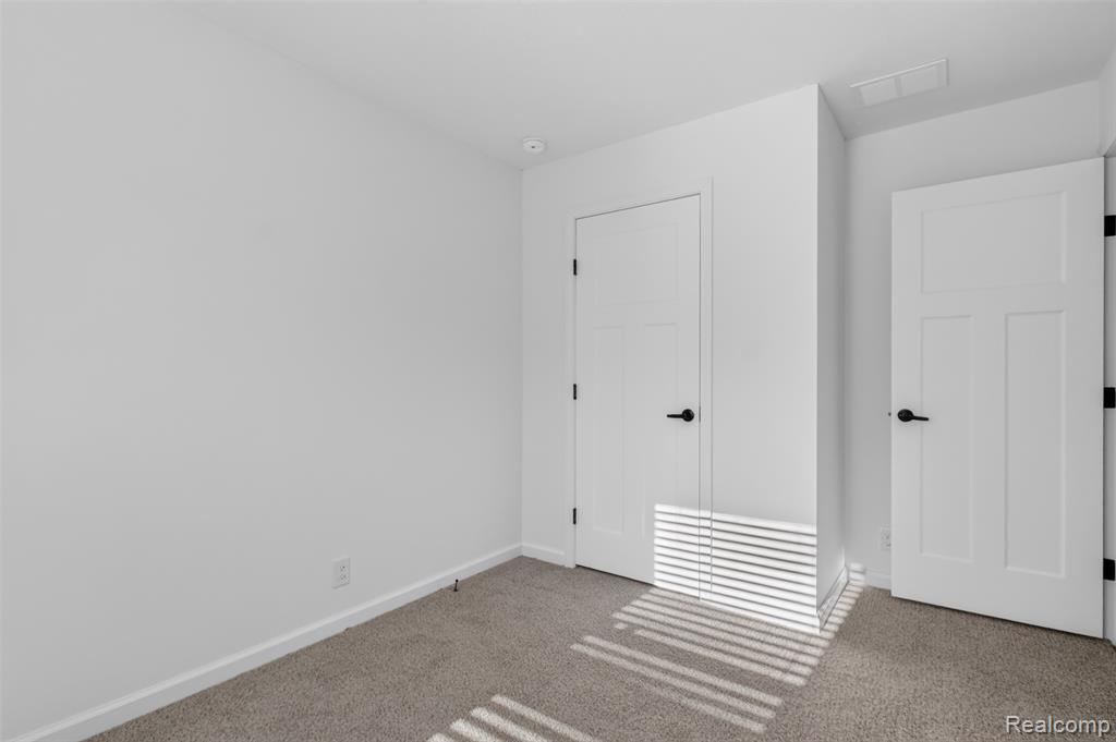 11076 Maxwell Avenue Property Photo 35