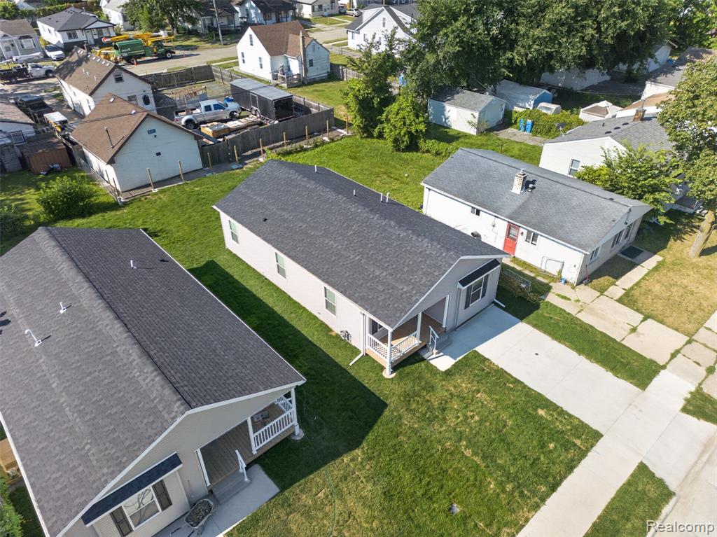 11076 Maxwell Avenue Property Photo 45