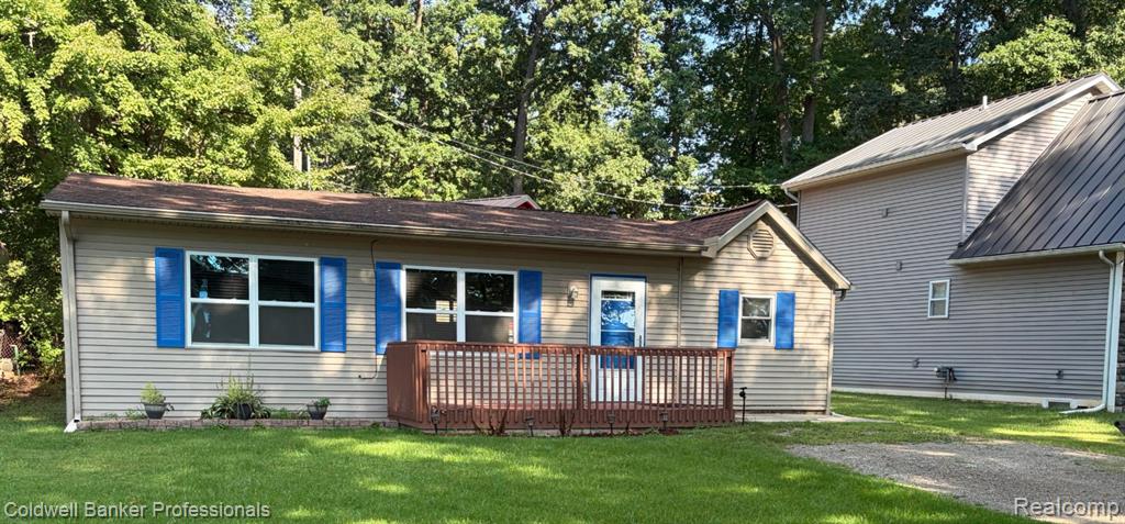 270 Indian Trail Property Photo 1