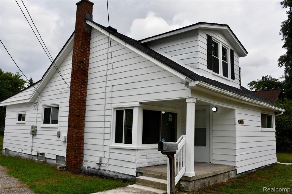 3927 Berkshire Avenue Property Photo 2