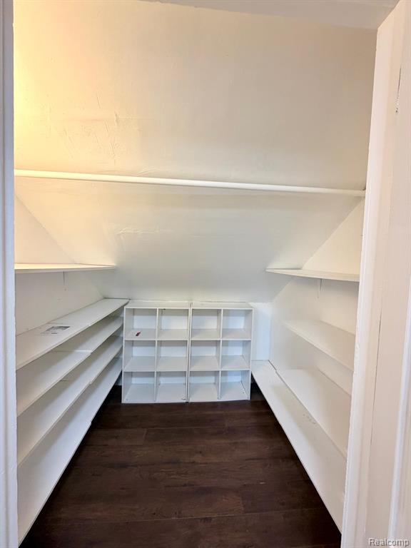3927 Berkshire Avenue Property Photo 25