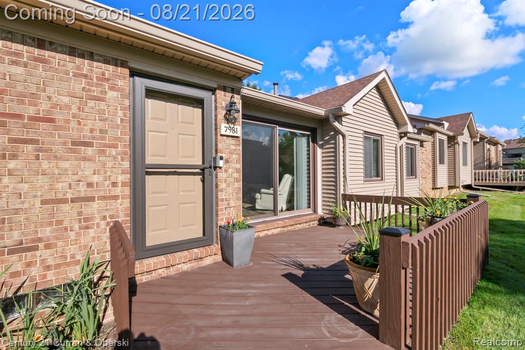 7981 Lawrence Property Photo 3